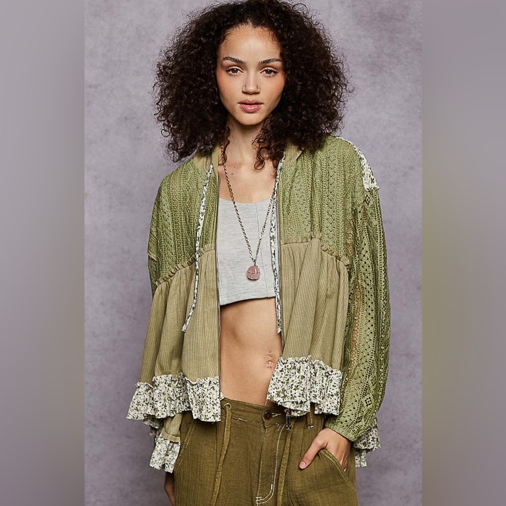 ⚡️ POL “ Basil Meadow “ Ruffle Knit Zip Up | Dried Basil - Picture 2 of 5